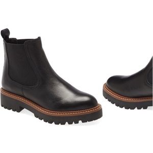 NEW Caslon Miller chelsea boots black leather 10